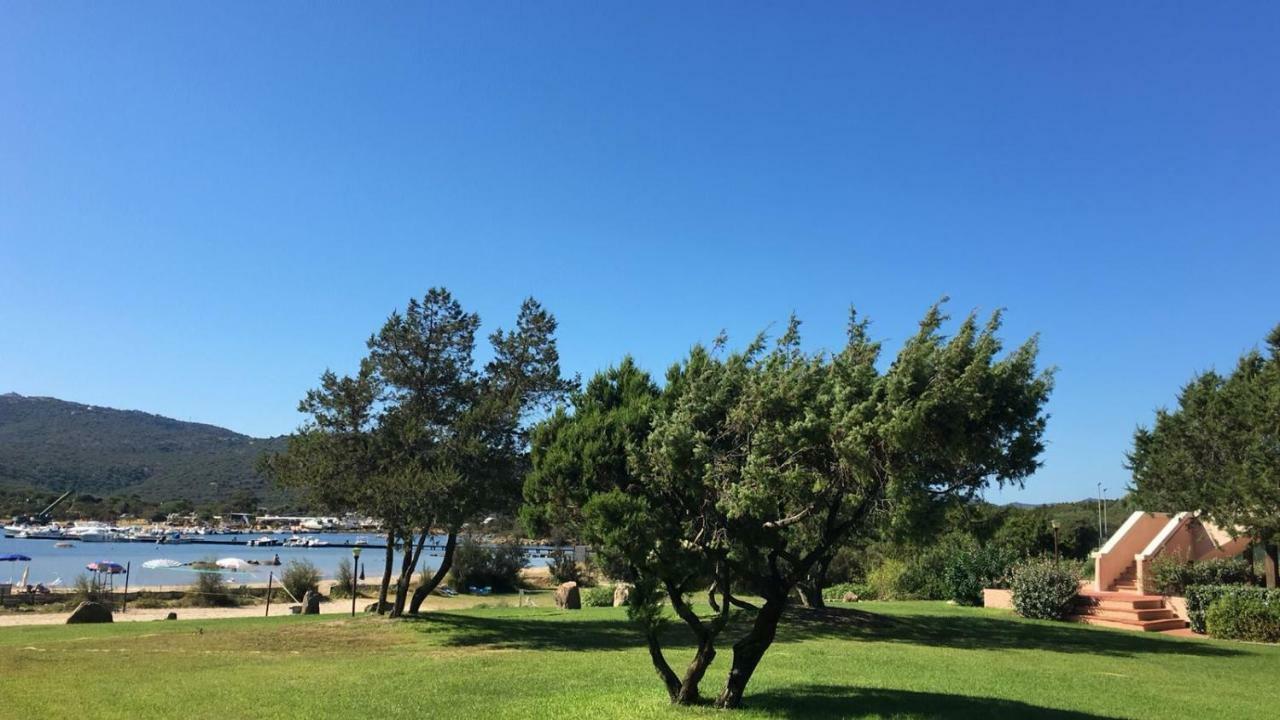 Porto Rotondo Lovely Apartment Екстериор снимка